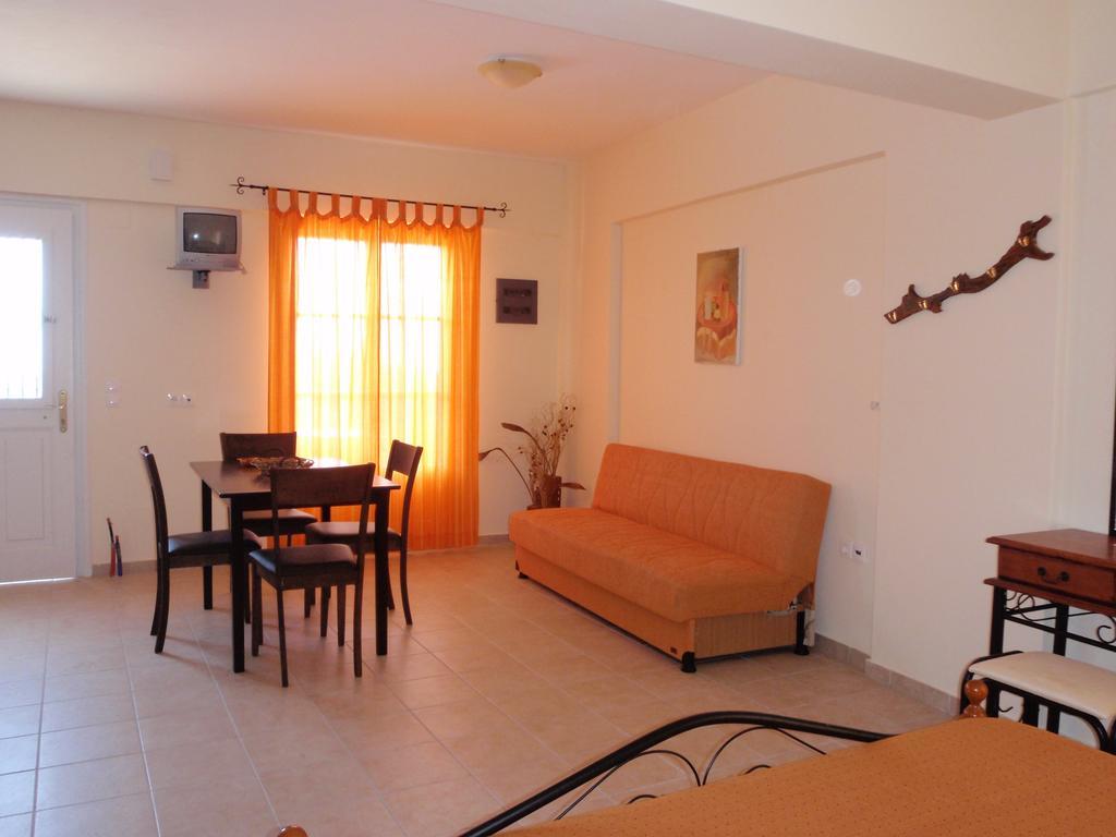 Afroksilia Apartamento Katouna Exterior foto